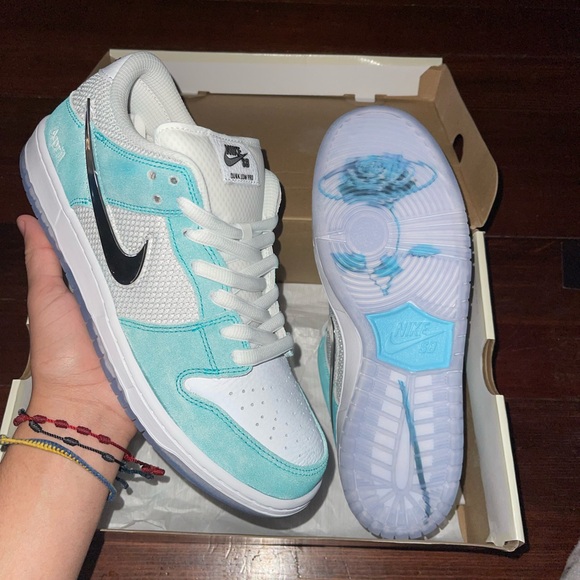 Nike sb dunk April